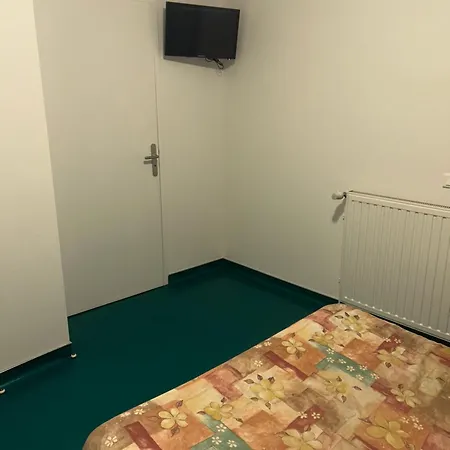 Le Relais Des Causses Hotel *